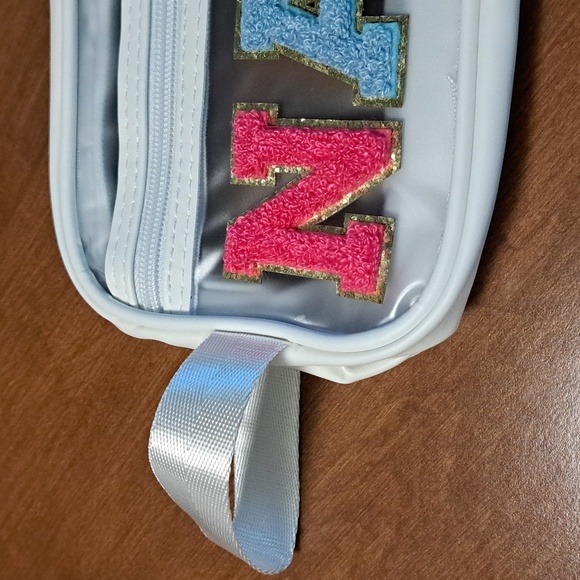 SALE Nail bag/ BUNDLE ONLY 2or more items - Picture 2 of 5